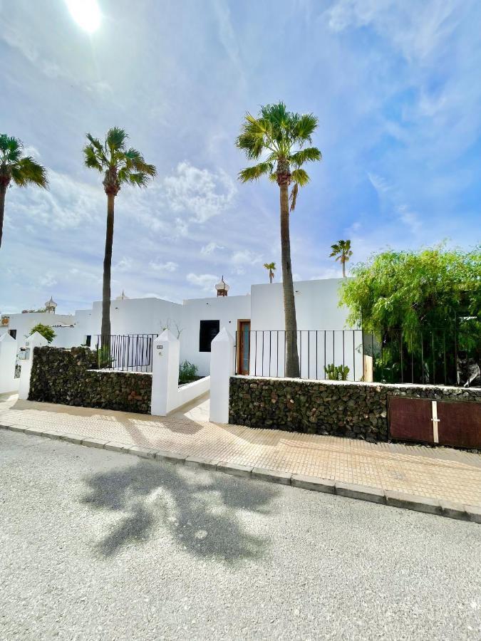 Casahost Townhouse Lise Villa Puerto del Carmen  Exterior photo